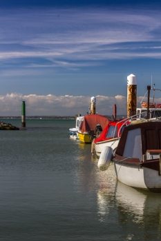 boats in ryde harbour