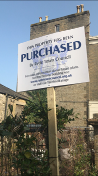 Purchased by Ryde Town Council sign